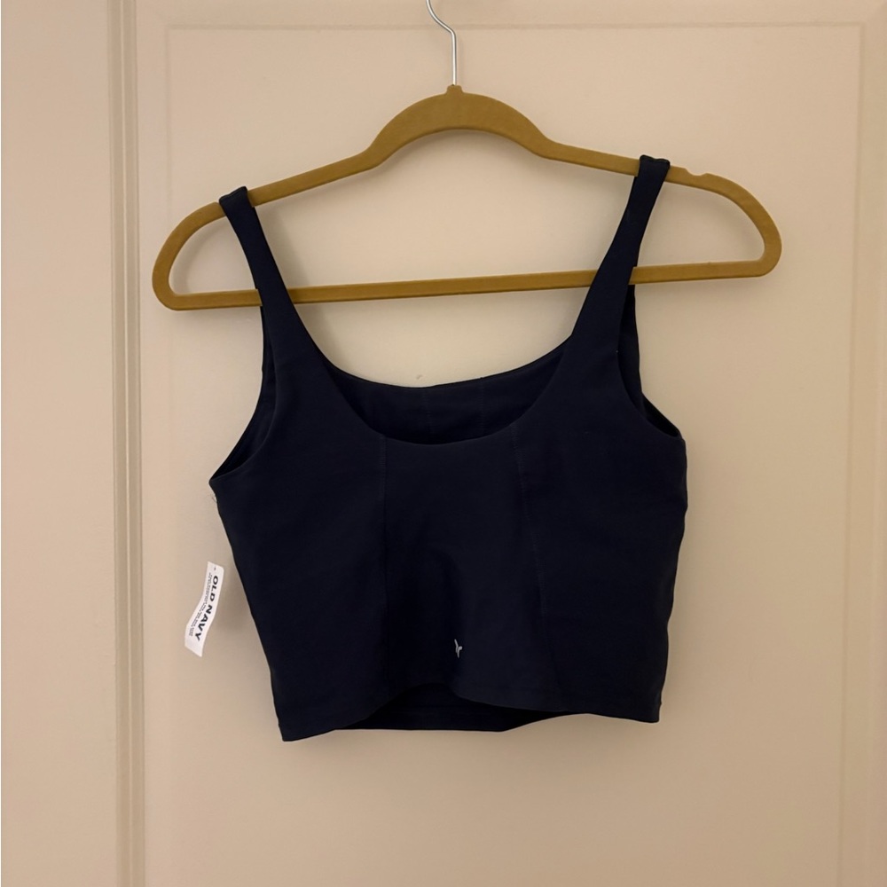 NWT Old Navy Work Out Set (2 tops and 1 bike short)